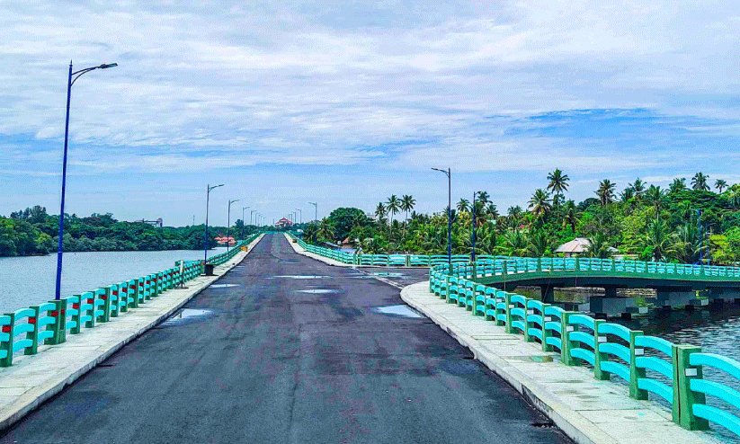 ആശ്രാമം ലിങ്ക് റോഡ് ഫ്ലൈ ഓവർ ഉടൻ തുറക്കും ആശ്രാമം ലിങ്ക് റോഡ് ഫ്ലൈ ഓവർ ഉടൻ തുറക്കും