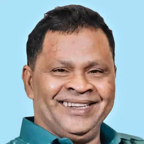 സ​ക്കീ​ർ