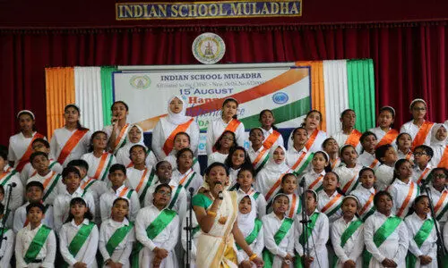 ഇ​ന്ത്യ​ൻ സ്കൂ​ൾ മു​ലദ്ദ