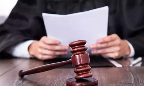 സാമ്പത്തിക ക്രമക്കേട്: ക്ലാർക്കിന് 30 വർഷം കഠിന തടവും 3.30 ലക്ഷം രൂപ പിഴയും