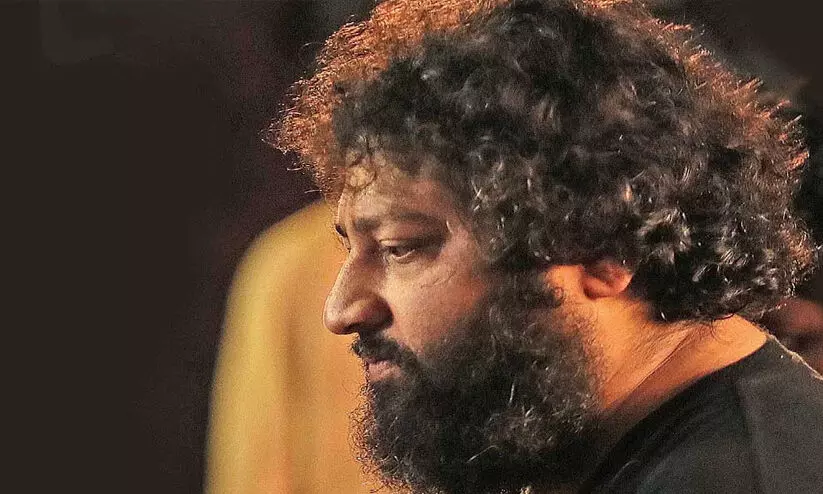 നിശ്ശബ്ദത പരിഹാരമാകില്ല, മൊഴികൾ ഗൗരവമേറിയത്; ഹേമ കമ്മിറ്റി റിപ്പോർട്ടിൽ പ്രതികരിച്ച് ലിജോ ജോസ് പെല്ലിശ്ശേരി