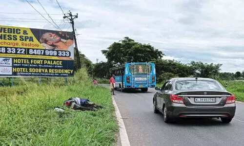 മ​ന്ദം​പു​ള്ളി വ​ള​വി​ൽ അ​പ​ക​ട​മ​ര​ണം തു​ട​ർ​ക്ക​ഥ