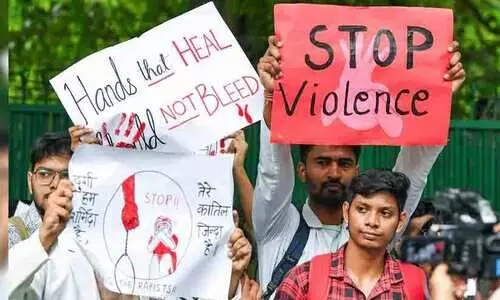 30 വർഷത്തെ സർവീസിനിടക്ക് ഇത്തരമൊരു സംഭവം ആദ്യം; കൊൽക്കത്തയിലെ യുവ ഡോക്ടറുടെ കൊലപാതകത്തിൽ രൂക്ഷമായി പ്രതികരിച്ച് സുപ്രീംകോടതി