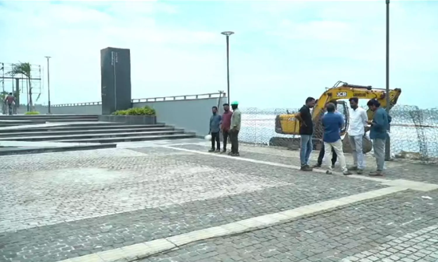 മുഴപ്പിലങ്ങാട് ബീച്ച് നവീകരിച്ച് പുതുവൽസര സമ്മാനമായി സമർപ്പിക്കും-മുഹമ്മദ് റിയാസ്