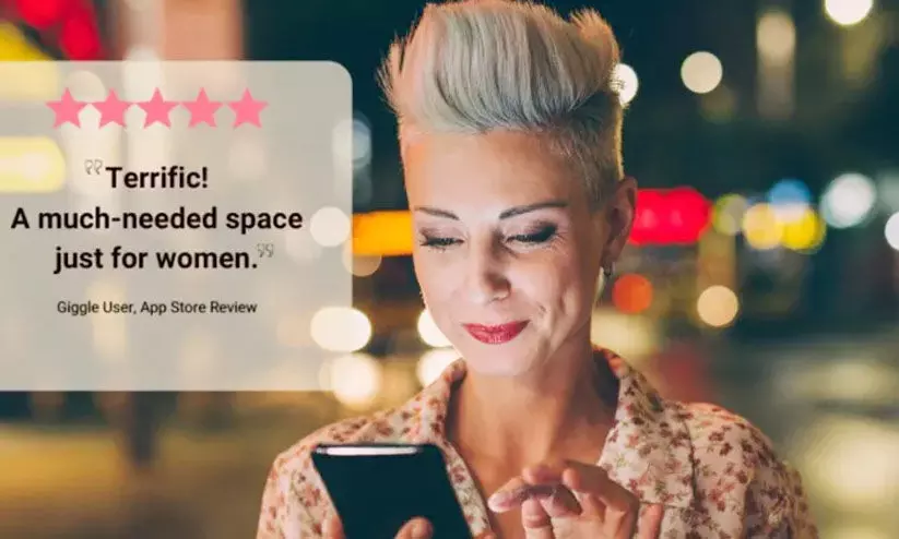 വനിതകൾ മാത്രമുള്ള സോഷ്യൽ മീഡിയ ആപ്പിൽ പ്രവേശനം നിഷേധിച്ചു; ട്രാൻസ്ജെൻഡറിന് 5.62 ലക്ഷം നൽകാൻ വിധി വനിതകൾ മാത്രമുള്ള സോഷ്യൽ മീഡിയ ആപ്പിൽ പ്രവേശനം നിഷേധിച്ചു; ട്രാൻസ്ജെൻഡറിന് 5.62 ലക്ഷം നൽകാൻ വിധി