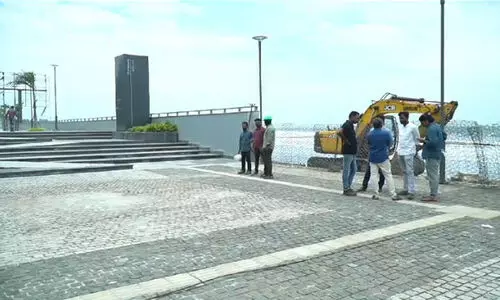 മുഴപ്പിലങ്ങാട് ബീച്ച് നവീകരിച്ച് പുതുവൽസര സമ്മാനമായി സമർപ്പിക്കും-മുഹമ്മദ് റിയാസ്