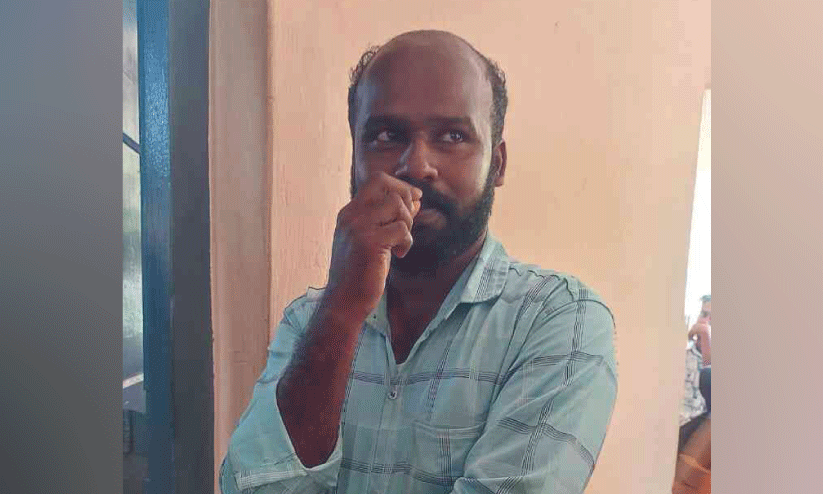 കാട്ടുപന്നി ഇറച്ചി വിൽപന: ഒരാൾ അറസ്റ്റിൽ കാട്ടുപന്നി ഇറച്ചി വിൽപന: ഒരാൾ അറസ്റ്റിൽ