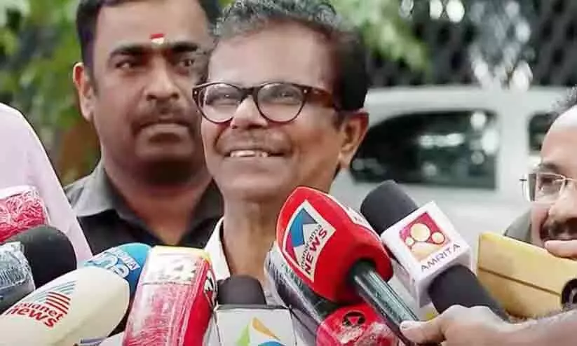 ഇതൊക്കെ എല്ലാ കാലത്തുമുണ്ട്; ഇടക്ക് കുറച്ച് എരിവും പുളിയുമൊക്കെ വേണ്ടേ?  -ഹേമ കമ്മിറ്റി റിപ്പോർട്ടിലെ ആരോപണങ്ങളെ കുറിച്ച് ഇ​ന്ദ്രൻസ്