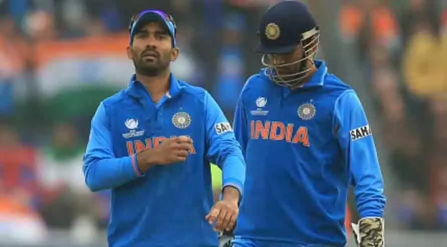 എനിക്ക് തെറ്റ് പറ്റിയതാണ്, ഞാൻ ആ കാര്യം തന്നെ മറന്നു; തന്റെ ഇന്ത്യൻ ഇലവനിൽ ധോണിയുണ്ടെന്ന് ദിനേശ് കാർത്തിക്ക് എനിക്ക് തെറ്റ് പറ്റിയതാണ്, ഞാൻ ആ കാര്യം തന്നെ മറന്നു; തന്റെ ഇന്ത്യൻ ഇലവനിൽ ധോണിയുണ്ടെന്ന് ദിനേശ് കാർത്തിക്ക്