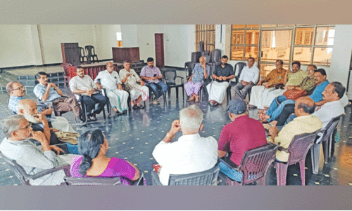 50 ലക്ഷം നൽകണം, പുനരധിവാസ മിഷൻ രൂപവത്കരിക്കണം