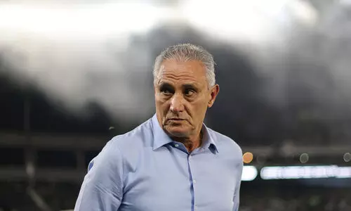 വാർത്ത സമ്മേളനത്തിനിടെ നെഞ്ചുവേദന; ടിറ്റെ ആശുപത്രിയിൽ