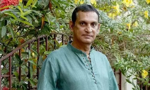 അക്ഷരങ്ങളുടെ ലോകം;   സ്വാതന്ത്ര്യത്തിന്റെയും