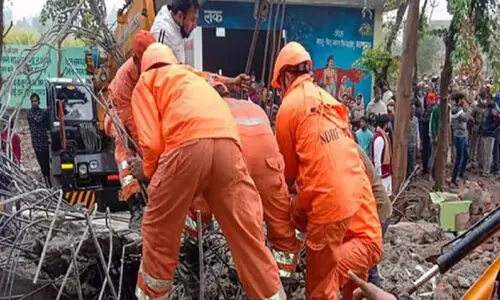 നിർമാണത്തിലിരുന്ന റിസോർട്ടിന്റെ മേൽക്കൂര തകർന്ന് അഞ്ച് തൊഴിലാളികൾക്ക് ദാരുണാന്ത്യം