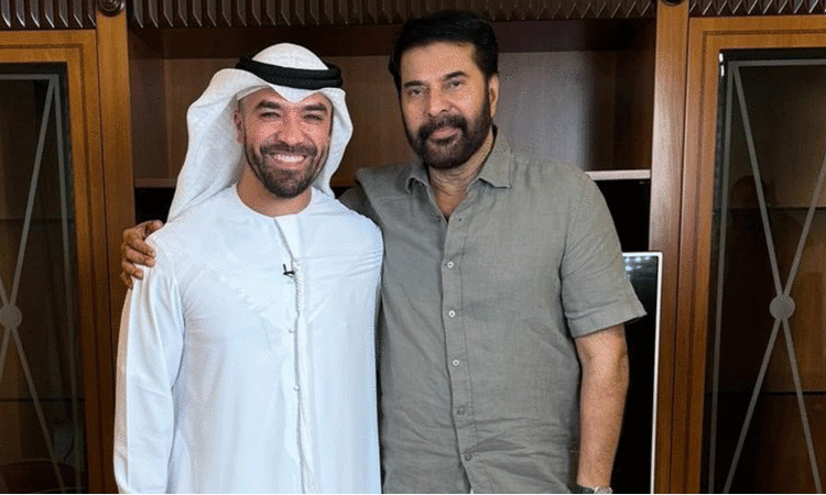 മമ്മൂട്ടിയെ അഭിമുഖം നടത്തി കേരളക്കരയുടെ ഇഷ്ടം പിടിച്ചുപറ്റിയ അറബ്​ വ്ലോഗർ ഖാലിദ് അൽ അമീരി മനസ്സ് തുറക്കുന്നു