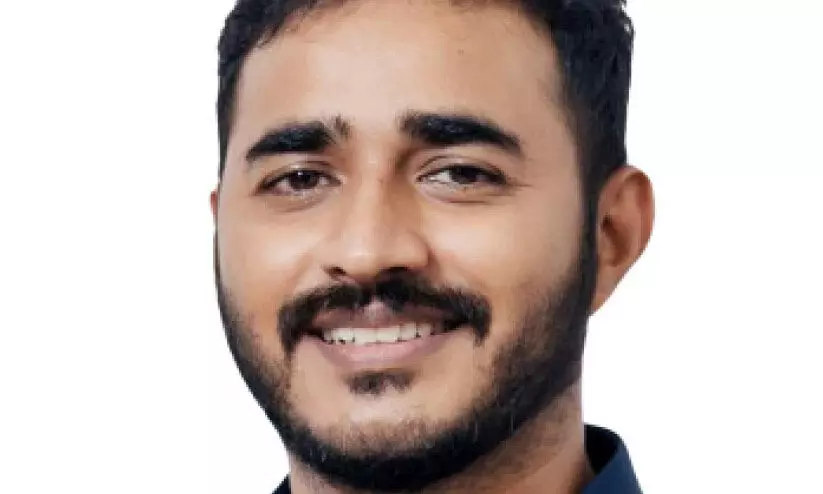 റോ​ബി​ന്‍ മാ​ത്യു