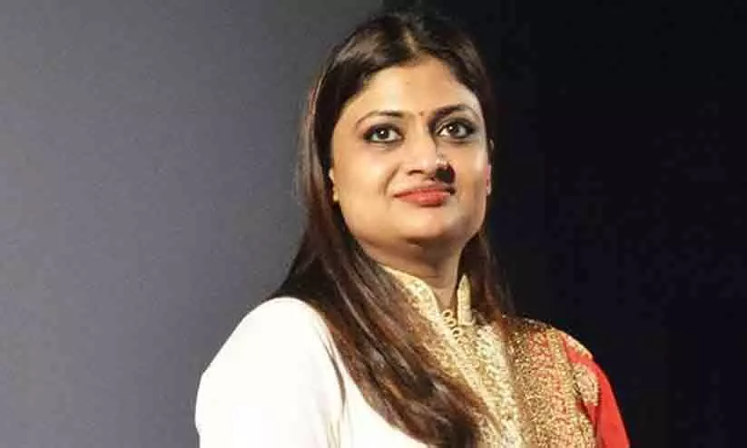 പൊരുതണമെന്ന് തീരുമാനിച്ചുറപ്പിച്ച ഒരു സ്ത്രീയുടെ ദൃഢനിശ്ചയമാണ് ഇതിനെല്ലാം പിന്നിലെന്ന് നിങ്ങൾ മറക്കരുത്; ഗീതു മോഹൻദാസ്