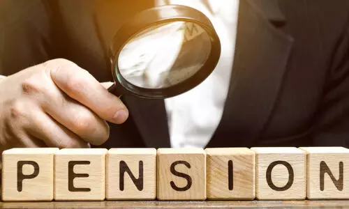 ക്ഷേമ പെൻഷനിലെ അനർഹർ: 18 ശതമാനം പിഴപ്പലിശ ഈടാക്കും