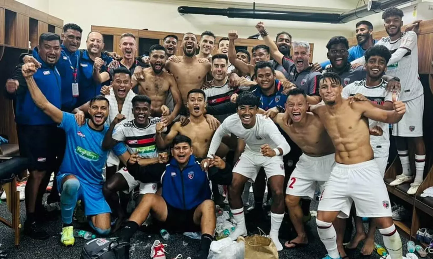 ഷി​ല്ലോ​ങ് എ​ഫ്.​സി​യെ തകർത്ത് നോർത്ത് ഈസ്റ്റ് ഫൈനലിൽ