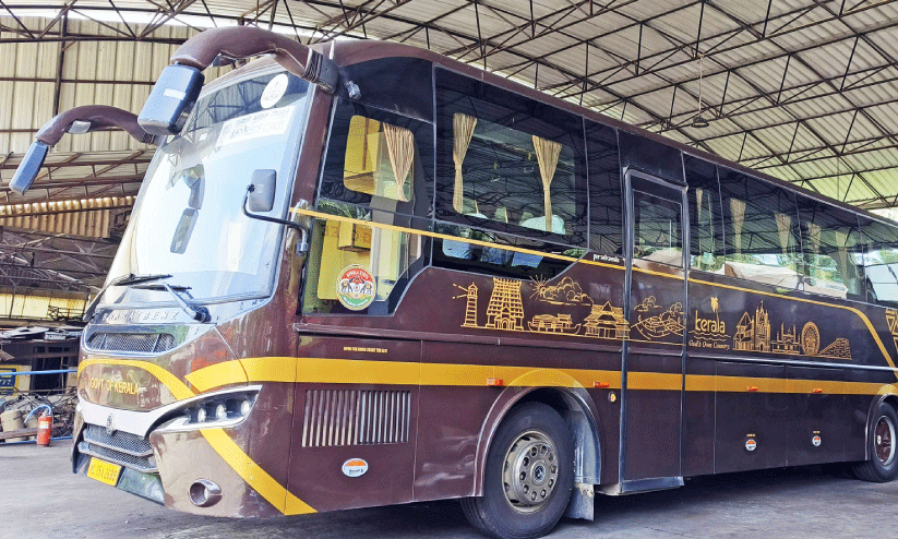 NAVAKERALA BUS