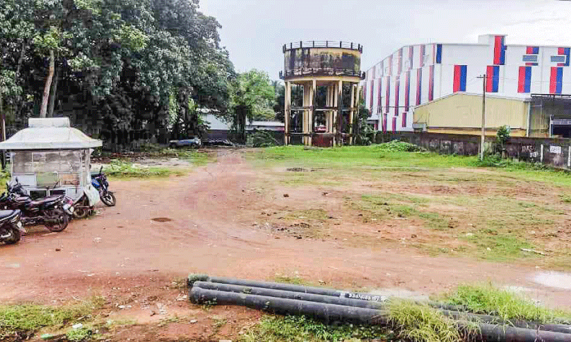 കുലശേഖരപുരം പഞ്ചായത്ത് സ്റ്റേഡിയം; സ്ഥലം തിരിച്ചെടുക്കണമെന്ന പരാതിയിൽ തീരുമാനം അറിയിക്കാൻ നിർദേശം