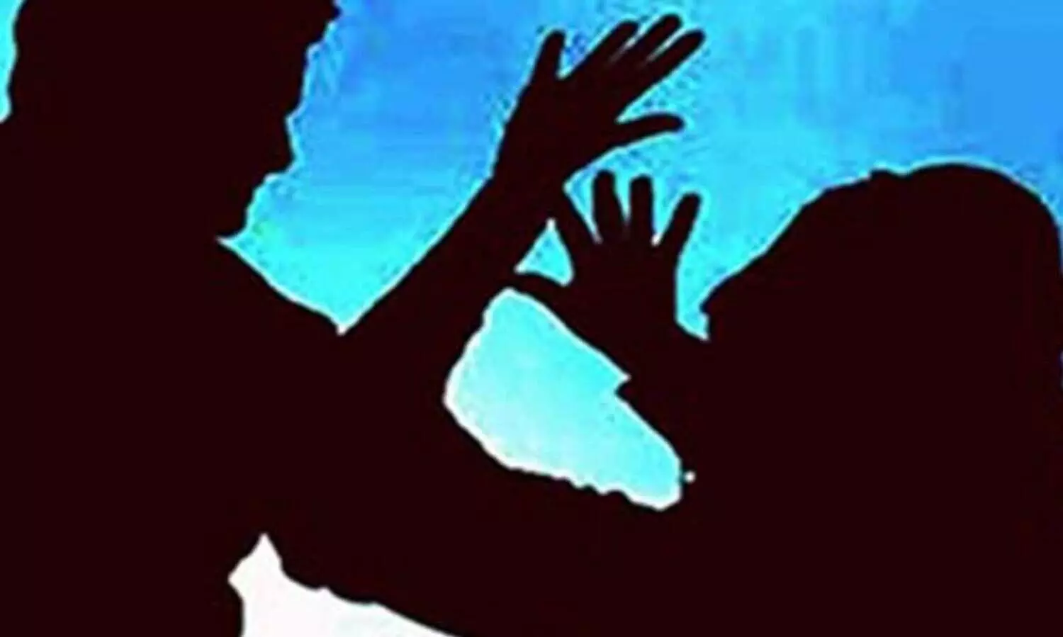 വയോധികയെ മോഷ്ടാവ് ആക്രമിച്ചു; കമ്മല്‍ മോഷ്ടിക്കാൻ ചെവി കടിച്ചുമുറിച്ചു