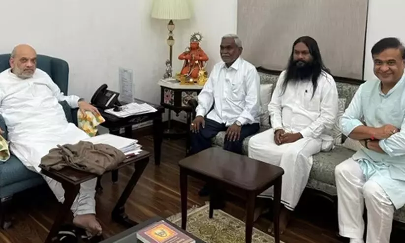 ചമ്പായ് സോറൻ ബി.ജെ.പിയിലേക്ക്; അമിത് ഷായുമായി കൂടിക്കാഴ്ച നടത്തി ചമ്പായ് സോറൻ ബി.ജെ.പിയിലേക്ക്; അമിത് ഷായുമായി കൂടിക്കാഴ്ച നടത്തി