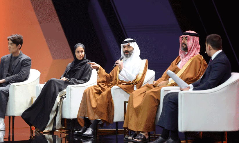 Communications Minister