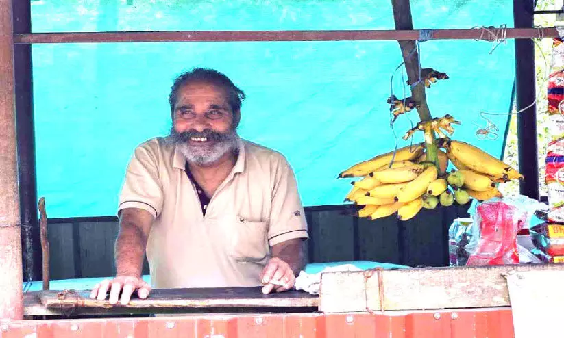 ക്ലിക്കായി പാപ്പച്ചന്റെ മീശ; ഇത് മീശക്കവല