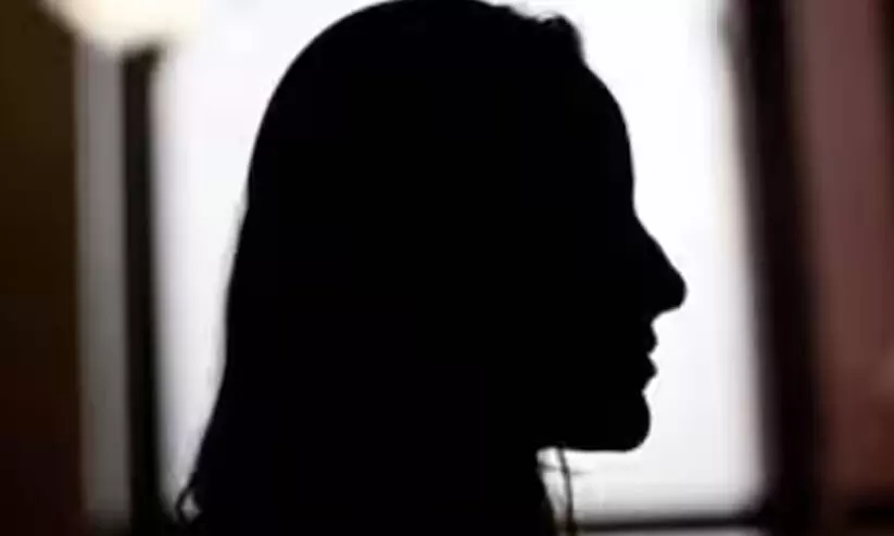 സ്വവർഗാനുരാഗം: നഗ്​നചിത്രങ്ങൾ പ്രചരിപ്പിച്ച യുവതി​ക്കെതിരെ കേസ്​