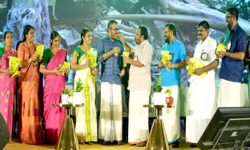 ഓ​ണ​ത്തി​ന്​ കു​ടും​ബ​ശ്രീ​യു​ടെ ‘ഫ്ര​ഷ്​ ബൈ​റ്റ്​​സ്​’ ചി​പ്സും ശ​ർ​ക്ക​ര വ​ര​ട്ടി​യും