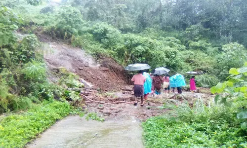 പേ​ര് നി​ർ​മി​തി​യാ​ണെ​ങ്കി​ലും നി​ർ​മാ​ണം ന​ട​ക്കു​ന്നി​ല്ല സ​ർ