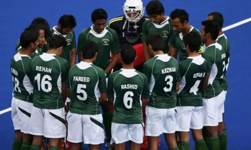 ഏഷ്യൻ ചാമ്പ്യൻസ് ട്രോഫിക്ക് പോകാൻ പണമില്ല! വായ്പയെടുത്ത് പാകിസ്താൻ ഹോക്കി ടീം ചൈനയിൽ