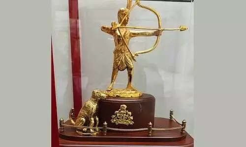 സ്​​പോ​ർ​ട്സ് അ​വാ​ർ​ഡി​ന് അ​പേ​ക്ഷി​ക്കാം