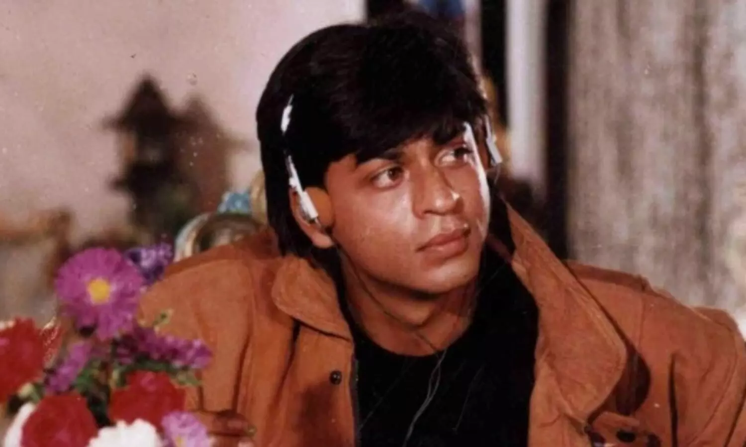 ‘വീട് വാങ്ങാൻ ഷാറൂഖ് പടത്തിന്റെ മുഴുവൻ പ്രതിഫലവും മുൻകൂറായി കൈപ്പറ്റി’; 1995ലെ സംഭവം വെളിപ്പെടുത്തി മുകേഷ് ഖന്ന