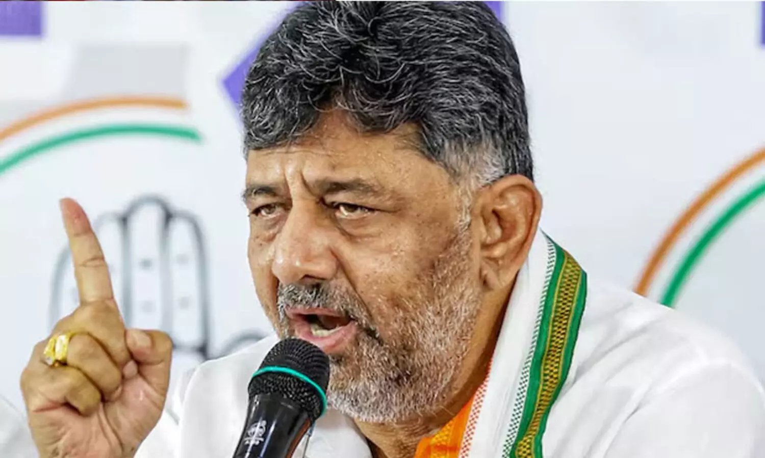 സി.ബി.ഐക്ക് തിരിച്ചടി; ഡി.കെ. ശിവകുമാറിനെതിരെ അന്വേഷണം തുടരാൻ അനുമതിയില്ല