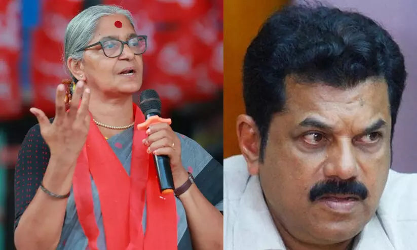 കോൺഗ്രസുകാർ രാജിവെക്കാത്തത് കൊണ്ട് നമ്മളും രാജിവെക്കേണ്ടതില്ലെന്നത് ബാലിശം; മുകേഷ് ഒരുനിമിഷം പോലും തുടരരുത് -ആനിരാജ