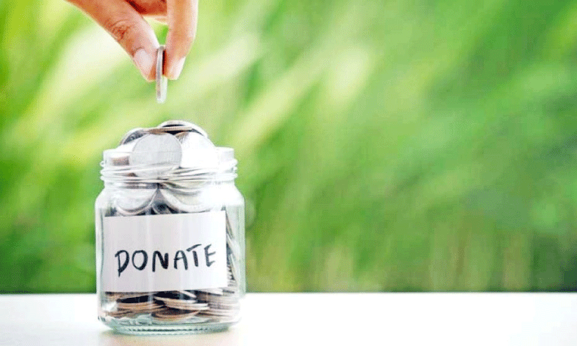 രാ​ജ്യ​ത്ത് അ​നു​മ​തി​യി​ല്ലാ​തെ പ​ണം പി​രി​ക്ക​ൽ കു​റ്റ​ക​രം