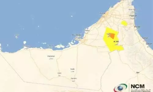 ചി​ല​യി​ട​ങ്ങ​ളി​ൽ മ​ഴ; വ​രും​ദി​വ​സ​ങ്ങ​ളി​ൽ മൂ​ട​ൽ​മ​ഞ്ഞ്​ സാ​ധ്യ​ത