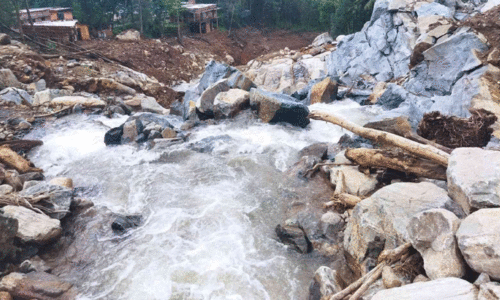 വിലങ്ങാട് ശക്തമായ മഴ; ഉള്ളുരുകി മലയോരവാസികൾ