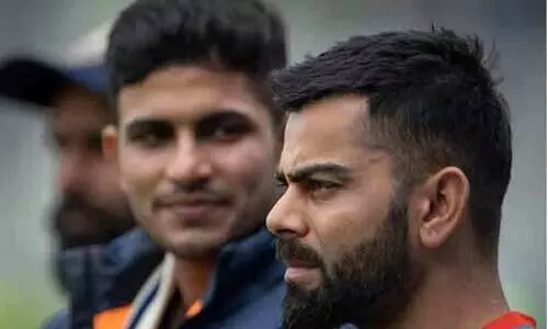 ആർട്ടിഫിഷ്യൽ ഇന്റലിജെൻസ് എത്രത്തോളം അപകടമാണെന്ന് ഇത് കണ്ടാൽ അറിയാം; വിരാട് കോഹ്ലി ഗില്ലിനെ തള്ളി പറയുന്ന വീഡിയോ കാണാം ആർട്ടിഫിഷ്യൽ ഇന്റലിജെൻസ് എത്രത്തോളം അപകടമാണെന്ന് ഇത് കണ്ടാൽ അറിയാം; വിരാട് കോഹ്ലി ഗില്ലിനെ തള്ളി പറയുന്ന വീഡിയോ കാണാം