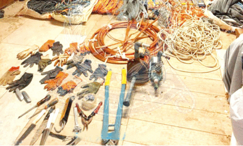 നിർമാണത്തിലിരിക്കുന്ന വീടുകളിൽ മോഷണം: പ്രവാസികൾ അറസ്റ്റിൽ നിർമാണത്തിലിരിക്കുന്ന വീടുകളിൽ മോഷണം: പ്രവാസികൾ അറസ്റ്റിൽ