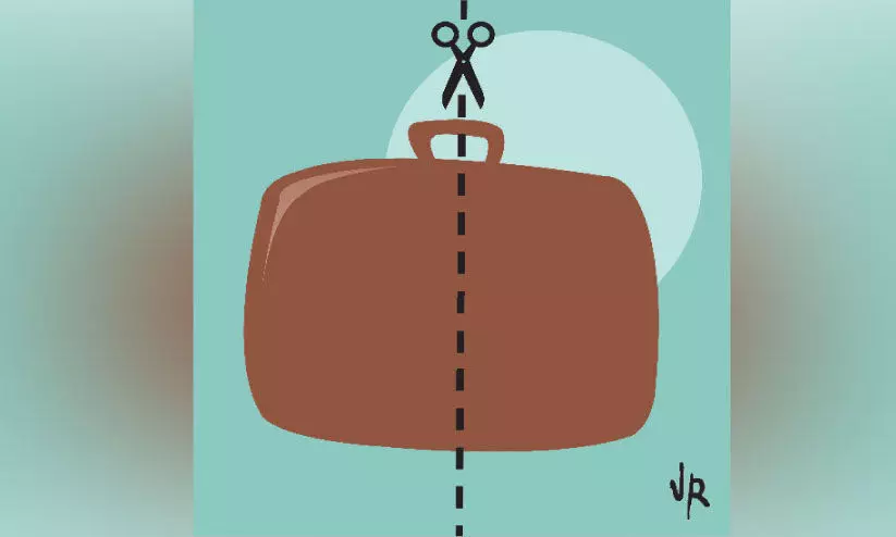 വാർഷിക പദ്ധതി പാതി വെട്ടി