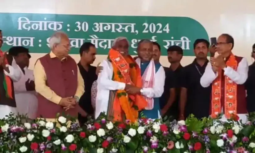 ഝാർഖണ്ഡ് മുൻ മുഖ്യമന്ത്രി ചമ്പായ് സോറൻ ബി.ജെ.പിയിൽ