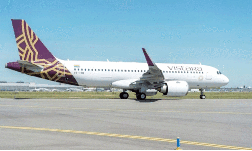 വി​സ്താ​ര​യു​ടെ മ​സ്ക​ത്ത്-​മും​ബൈ സ​ർ​വി​സ് എ​യ​ർ ഇ​ന്ത്യ​ക്ക് കൈ​മാ​റും