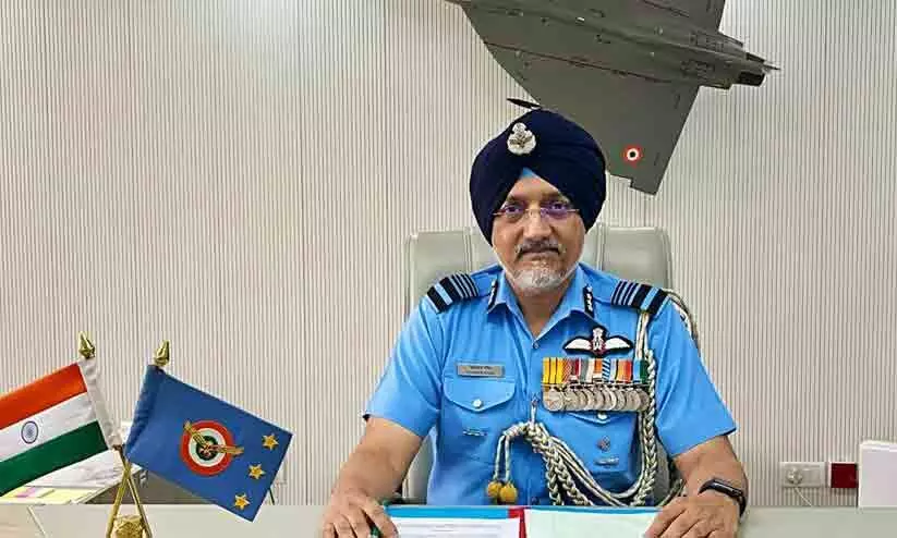 എയർ മാർഷൽ തേജീന്ദർ സിങ് ചുമതലയേറ്റു