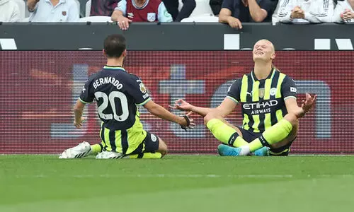 ഹാട്രിക് ഹാലൻഡ്! വെസ്റ്റ്ഹാമിനെ വീഴ്ത്തി സിറ്റി തലപ്പത്ത്