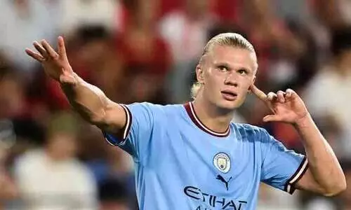 തോക്കിനു പോലും ഹാലണ്ടിനെ തോൽപിക്കാനാകില്ല ; സൂപ്പർതാരത്തെ പുകഴ്ത്തി കോച്ച്