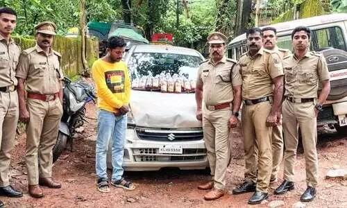 Foreign liqour caught