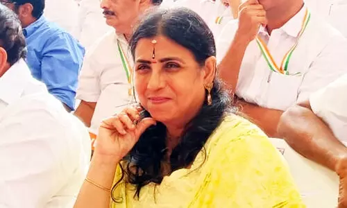 Simi Rosebell John, Congress