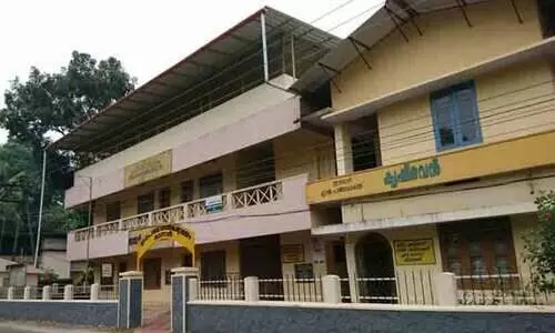 മൂന്നര വർഷത്തിനുള്ളിൽ ഏഴാമത്തെ സെക്രട്ടറിയും പോയി; മാന്നാർ ഗ്രാമ പഞ്ചായത്തിൽ സെക്രട്ടറിമാർ വാഴുന്നില്ല